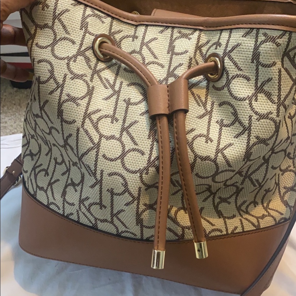 Calvin Klein Womens Medium purse